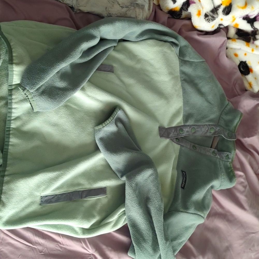 Columbia Button quarter zip
